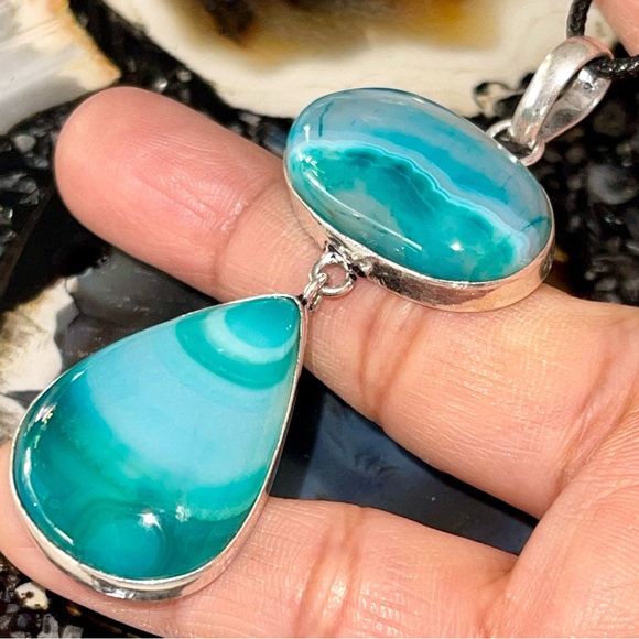 Botswana Lace Agate Pendant 2 7/8” - Picture 8 of 16